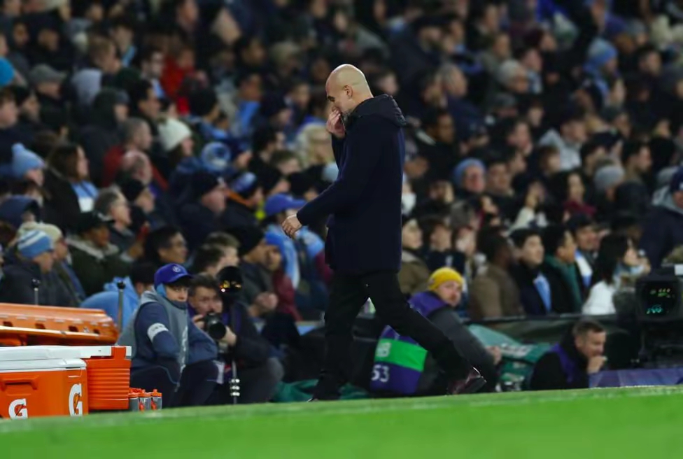 B体育直播-关于曼城客场惨遭逆转,争冠形势严峻挑战的信息