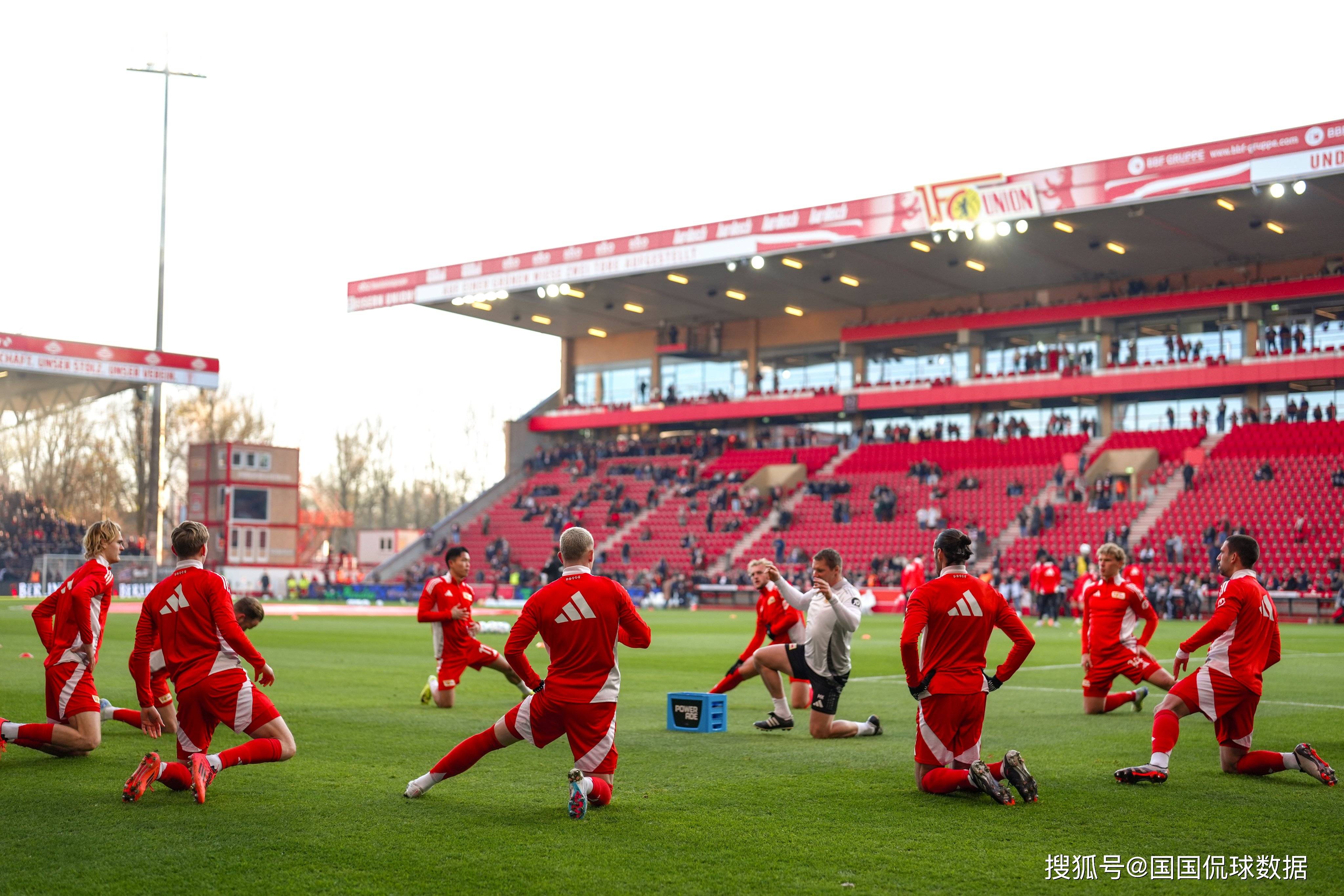 B体育视频-包含斯图加特险胜对手,球迷激动不已的词条