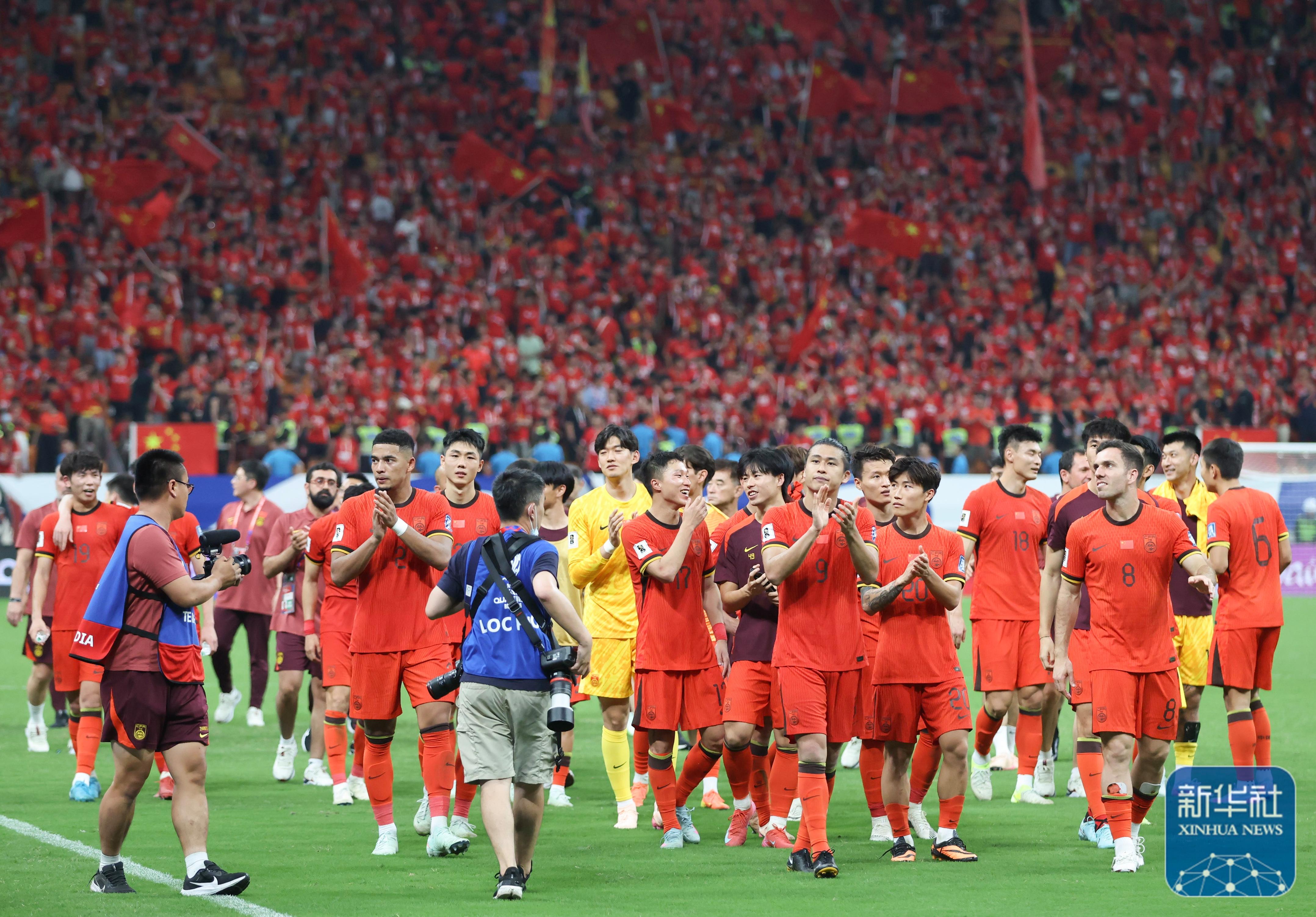 国家队战胜强敌,成功晋级下一轮比赛 国家队战胜强敌,成功晋级下一轮比赛