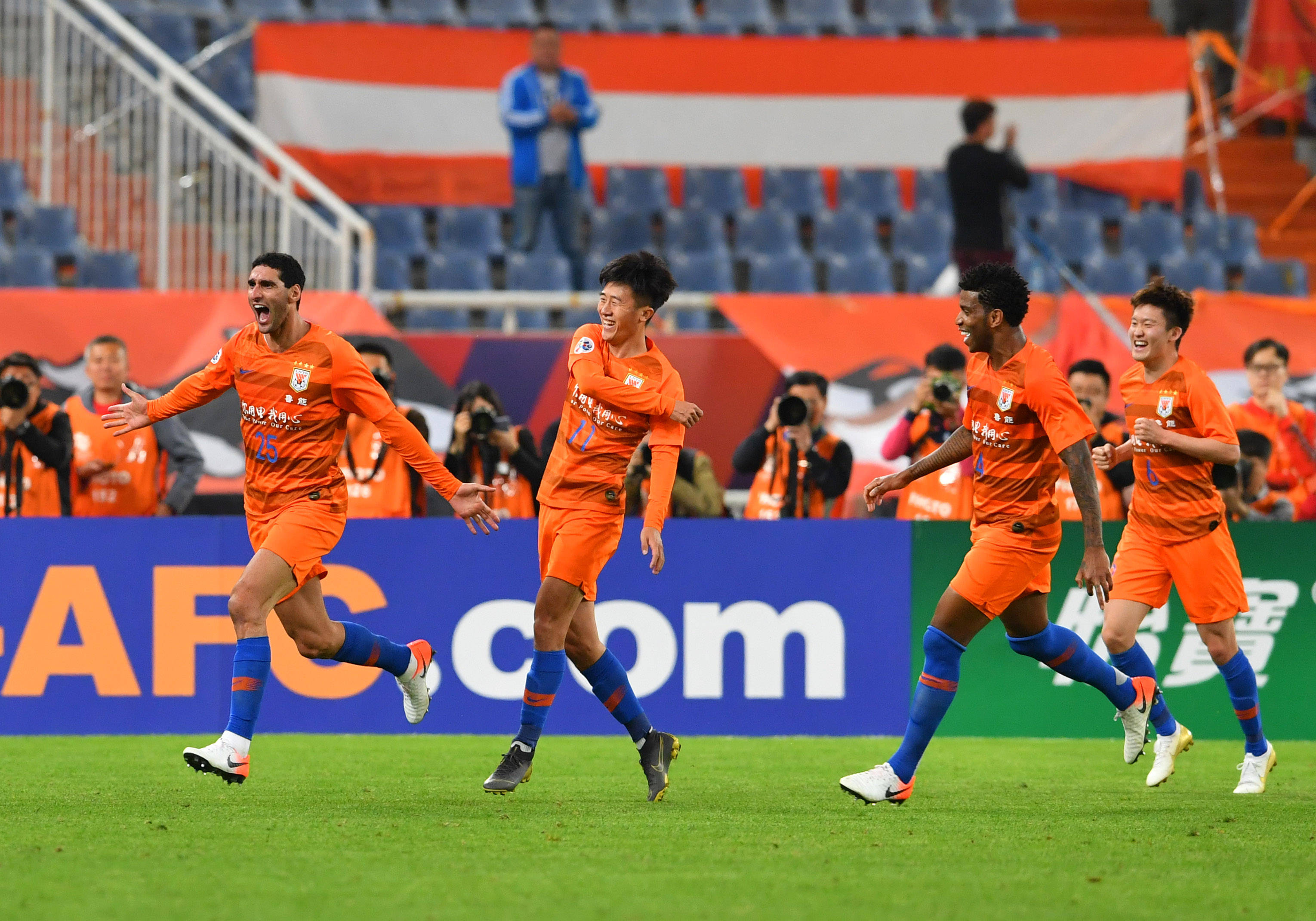 B体育活动-鲁能战胜对手,晋级亚冠强表现卓越的简单介绍