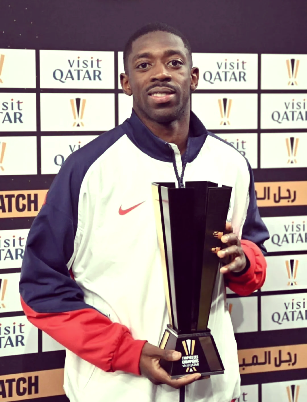 巴黎圣日耳曼球员获得个人荣誉,球队士气高涨 巴黎圣日耳曼球员获得个人荣誉,球队士气高涨