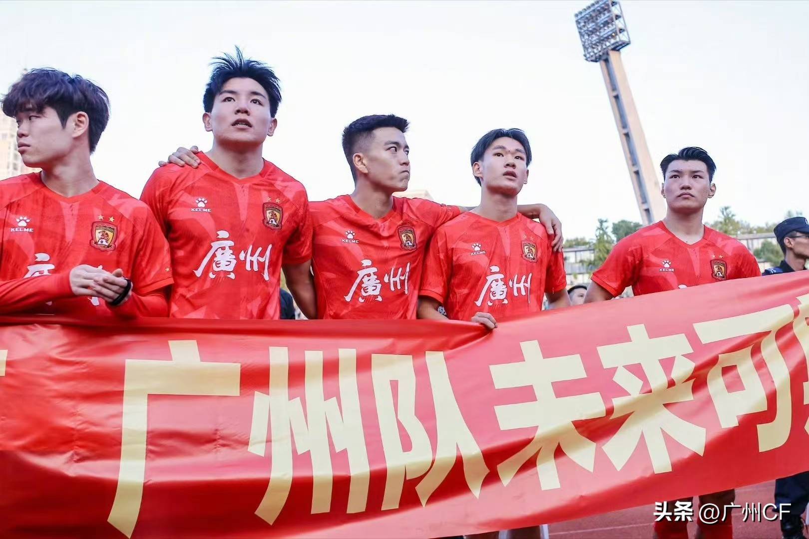 B体育官网入口-恒大球员表现出色,助力球队获胜的简单介绍