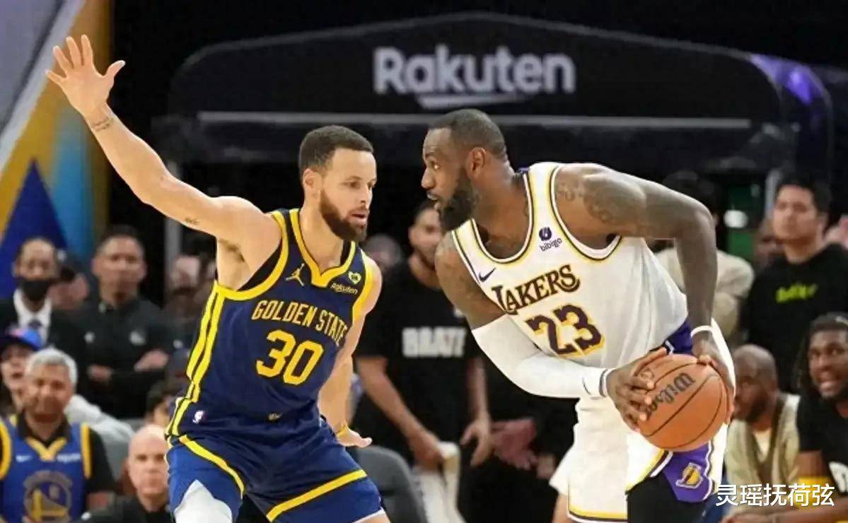 勇士击败湖人获得三连胜 勇士击败湖人获得三连胜