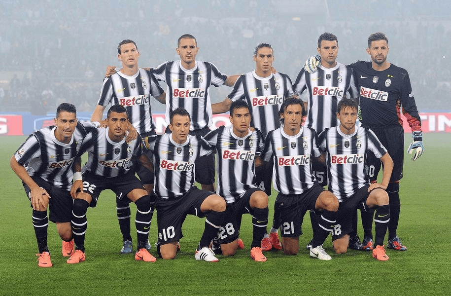 包含尤文图斯取得胜利，欧冠冠军之路日益清晰的词条